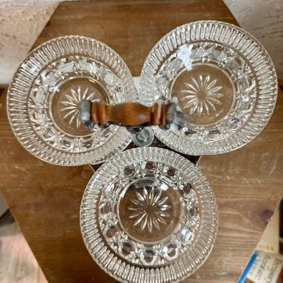 Indiana Glass Silver and Clear Glass Serving Dish - Picture 2 of 7